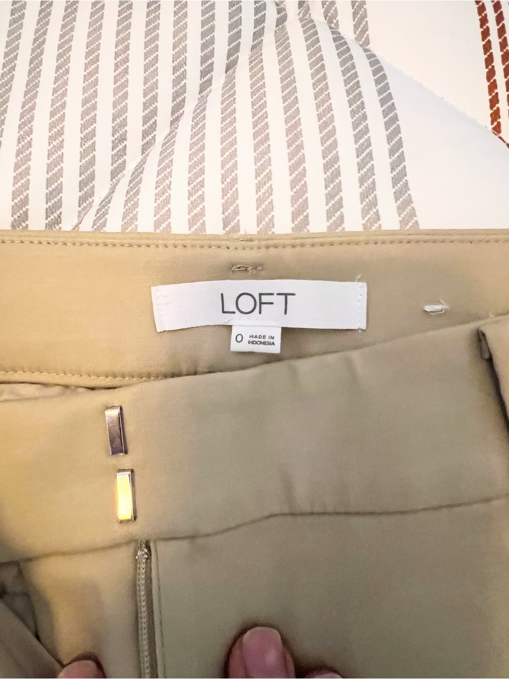 LOFT Beige Straight-Leg Capris - Picture 2 of 2